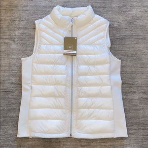 Gap White Puffer Vest
